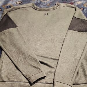 Under Armour Men's Gray Sweater